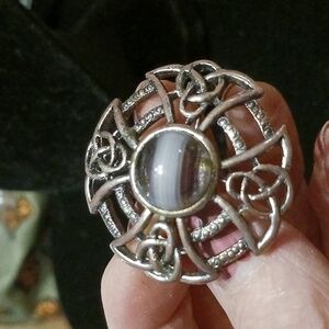 Jewelry  2 Tone Cats  Eye Brouch Pin